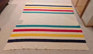 lot 42 image: Vintage Hudson Bay 4 Point Wool Blanket