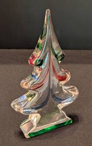 lot 62 image: Vintage Murano Glass Christmas Tree