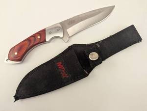 lot 34 image: MTech USA Fixed Blade Knife with Sheath