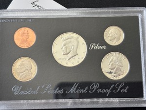 lot 14 image: 1998-S Silver Proof Set