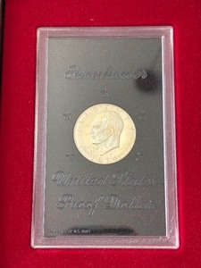 lot 20 image: 1974-S Eisenhower Silver Dollar Proof