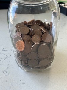 lot 41 image: Lincoln Wheat Cents