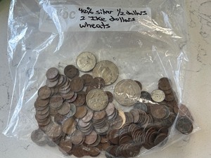 lot 42 image: Assorted Coins