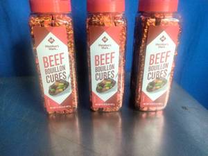 lot 17 image: 3 Members Mark Beef Bouillon, 32 oz.
