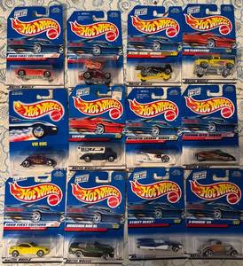 lot 150P image: Collection of 12 Hot Wheels Die-Cast Cars (Street Beast, Artistic License, Techno Bitz, and more.)