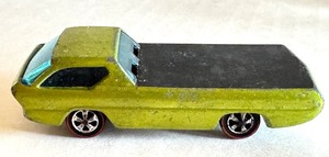 lot 52HW image: Vintage Hot Wheels Redlines Deora in Lime Green