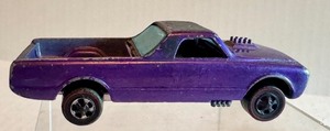 lot 64HW image: Vintage 1967 Hot Wheels Redline Custom Fleetside in Purple