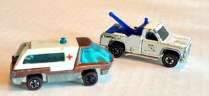 lot 66HW image: Vintage Hot Wheels Redlines Ambulance and Ramblin Wrecker Tow Truck