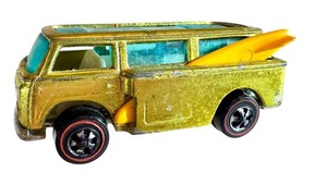 lot 14HW image: Vintage 1969 Hot Wheels Redline Volkswagen Beach Bomb Diecast Car
