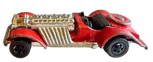 lot 16H image: Vintage Hot Wheels Redlines Red Sweet 16 Die-Cast Car 1970