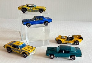 lot 19H image: Assorted Vintage Hot Wheels Redlines Diecast Cars Set of 5 including Vintage Redline Hot Wheels Ice T, Barracuda and More