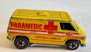 lot 31HW image: Vintage Hot Wheels Redlines Paramedic Ambulance Van