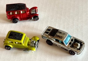lot 80HW image: Set of 3 Vintage Redline Hot Wheels Cars - Classic 32 Ford, Classic 31 Ford, Boss Hoss