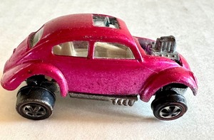 lot 87HW image: 1968 Hot Wheels Redlines Custom Volkswagen in Magenta