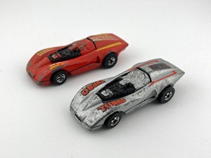 lot 9N image: Pair of Vintage Hot Wheels Crack-Ups Diecast Cars