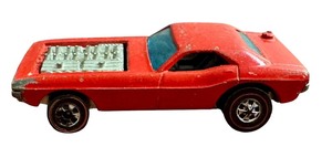 lot 90HW image: Vintage Hot Wheels Redline Show-Off Diecast Car, 1970 Hong Kong