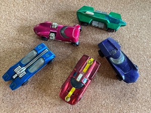 lot 127 image: Set of 5 Vintage Redline Hot Wheels Cars Turbo Fire Lola GT70 What-4 Twinmill T4 Splittin Image