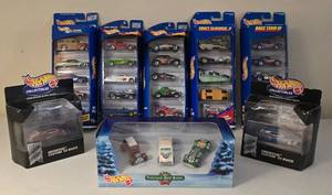 lot 32K image: LR - Hot Wheels Collectibles and Gift Pack Assortment in Original Packaging