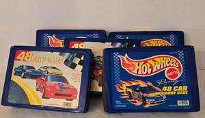 lot 101K image: LR - Lot of 5 Hot Wheels 48 Car Carry Cases with Plastic Inserts