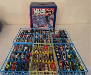 lot 131K image: DR - Hot Wheels 72-Car Garage Carrying Case with 6 Shelves of Diecast Cars