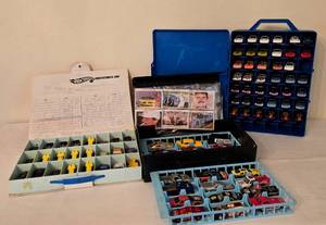 lot 170K image: K - Die-Cast Race Car Collection with 3 Carrying Cases and Race Driver Cards