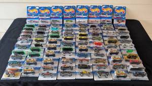 lot 351L image: G - Collection of 80 Hot Wheels Die-Cast Cars Sealed in Original Packaging