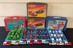 lot 364L image: G - Vintage Diecast Car Collection with 4 Carry Cases and Assorted Cars