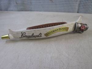 lot 20 image: (FS) Leinenkugels Bavarian Dunkel ...