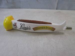 lot 23 image: (FS) Leinies Summer Shandy Canoe B...