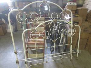 lot 124 image: (RMWS) Vintage Full Size Heavy Meta...