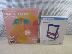lot 202 image: (EW6) Giant Inflatable Sprinkler an...