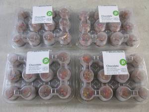 lot 213 image: (FRZ) 4 Packages of 12 Frozen Choco...