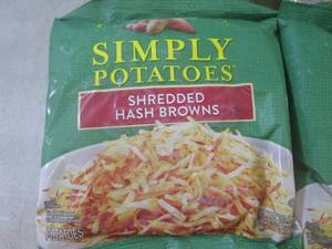 lot 219 image: (FRZ) 6 Frozen Bags of Simply Potat...