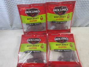lot 263 image: (B-2) 4 Bags of Jack Links Beef Jer...