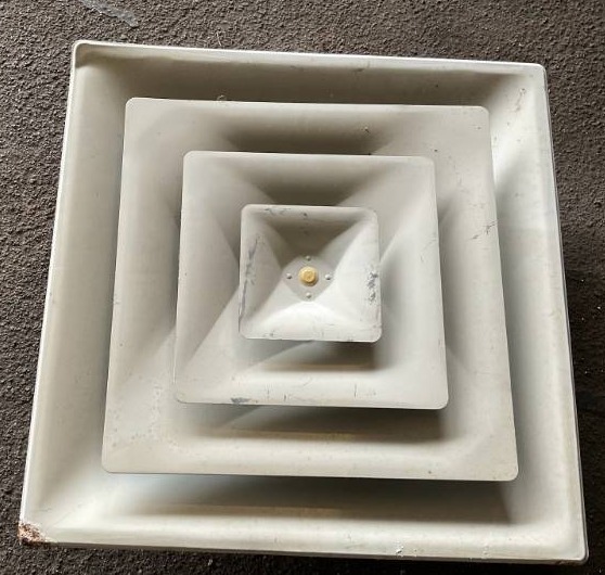 lot 1141 image: Steel Louvered Diffuser 24 x 24 x 6