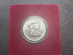 lot 68 image: 1958-D Brilliant Uncirculated Silver Franklin Half Dollar