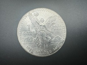 lot 35 image: 1985 Mexico 1 Oz. .999 Silver Coin