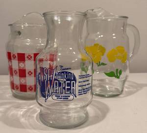 lot 37 image: Vintage Pitchers Lot of 3
