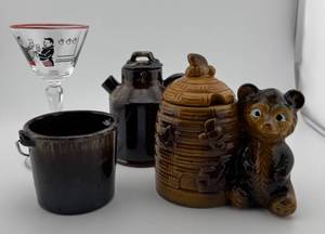 lot 38 image: Vintage Lot - Miscellaneous