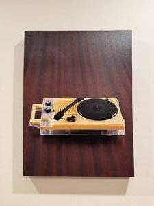 lot 68 image: Early 2000s Recod Player Art
