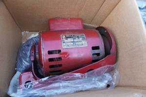 lot 42 image: Bell & Gossett 13 hp Electric Motor