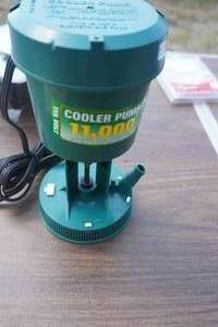 lot 94 image: Max Cool 115 Volt Cooler Pump 11,000 CFM