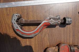 lot 118 image: Pipe Cutter 38 - 3 12
