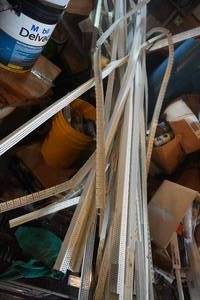 lot 162 image: Large Lot of Sheet Rock Corners
