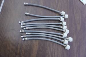 lot 22 image: Lot of 10 Toilet Tank Braided Flex Water Lines