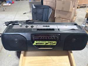 lot 30 image: Sony CFS-201 Stereo