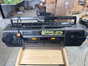 lot 31 image: Casio CP-200A Stereo