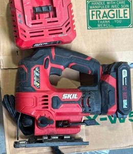 lot 40 image: Skil 20v Jigsaw with Battery & Charger