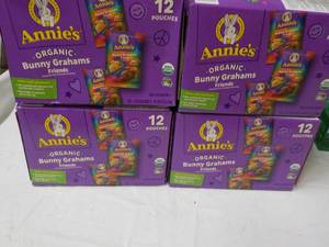 lot 104 image: 4 Boxes of Annies Organic Bunny Gr...