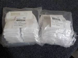 lot 164 image: 12 pair size 2T-3T Triple Roll Whit...